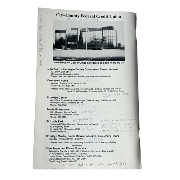 1990 Telephone Book Hennepin County & City of Minneapolis - Picture 5 of 5